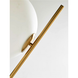 Lampe à poser COSMO - Laiton doré & Verre opalin