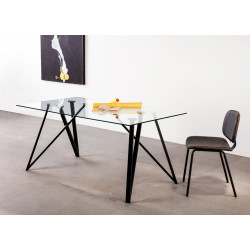 Table ILYANA